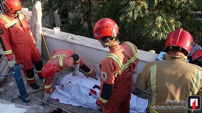  ریزش سقف ساختمان در حال تخریب، موجب مرگ یک کارگر جوان شد